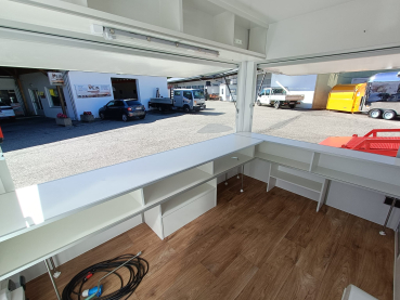 Verkaufsanhänger & Food Trailer „Basic 302023A“ kaufen – Ihr kompakter Partner für den Erfolg
